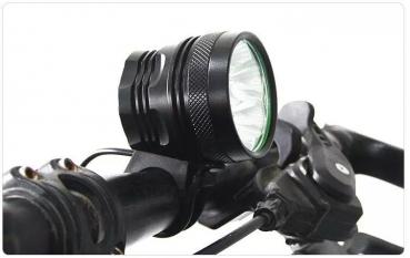 9x CREE XM-L T6 15000LM